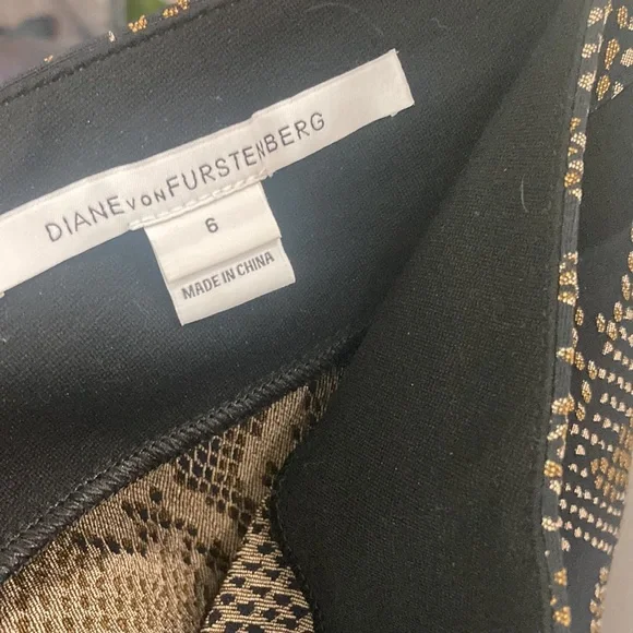DianevonFurstenberg  Authentic Skirt - Picture 2 of 4